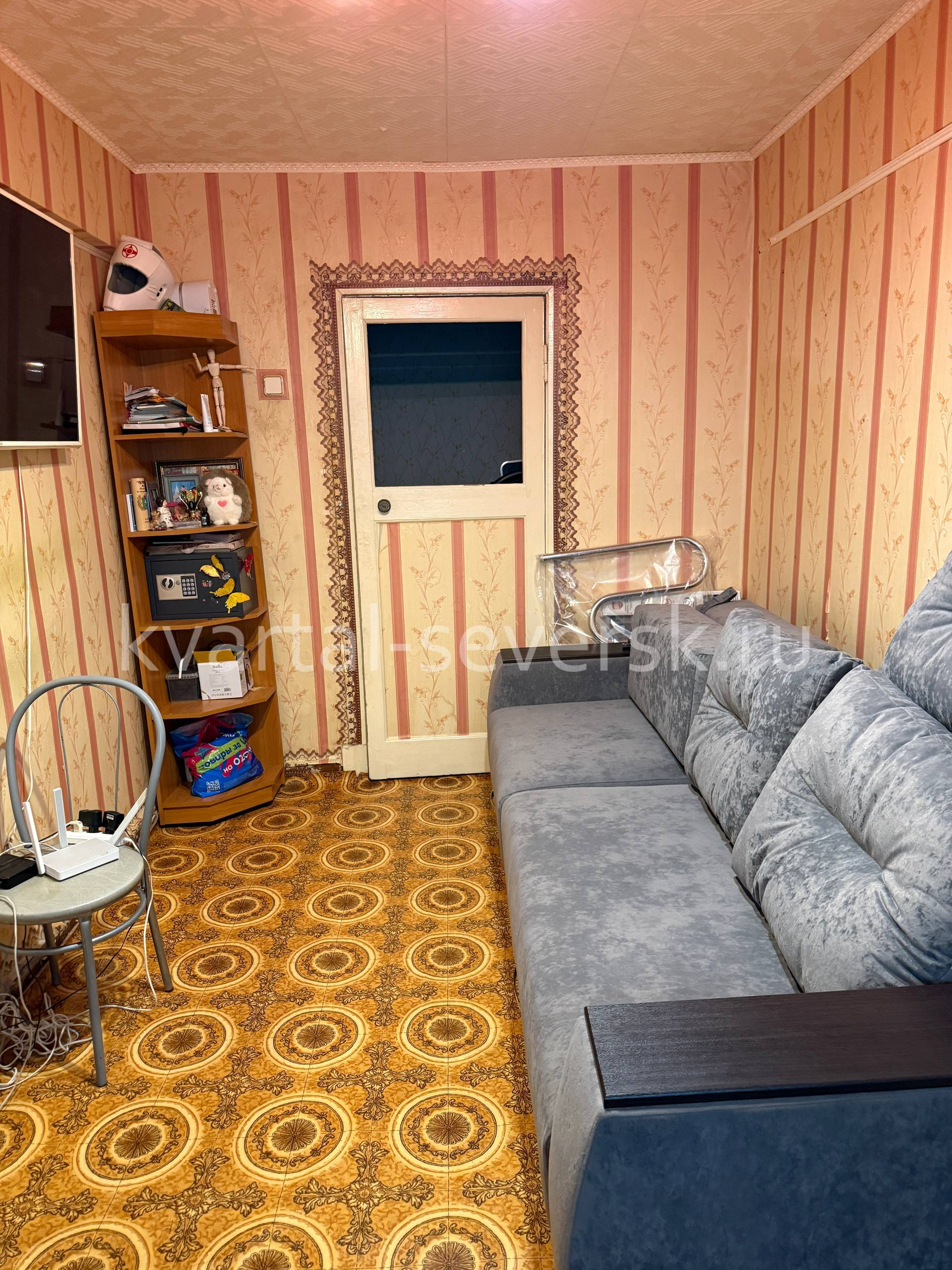 Продажа 3 к. квартиры в г. Северске на ул. Крупской, д. 8 — 54 м², 1/5 эт.