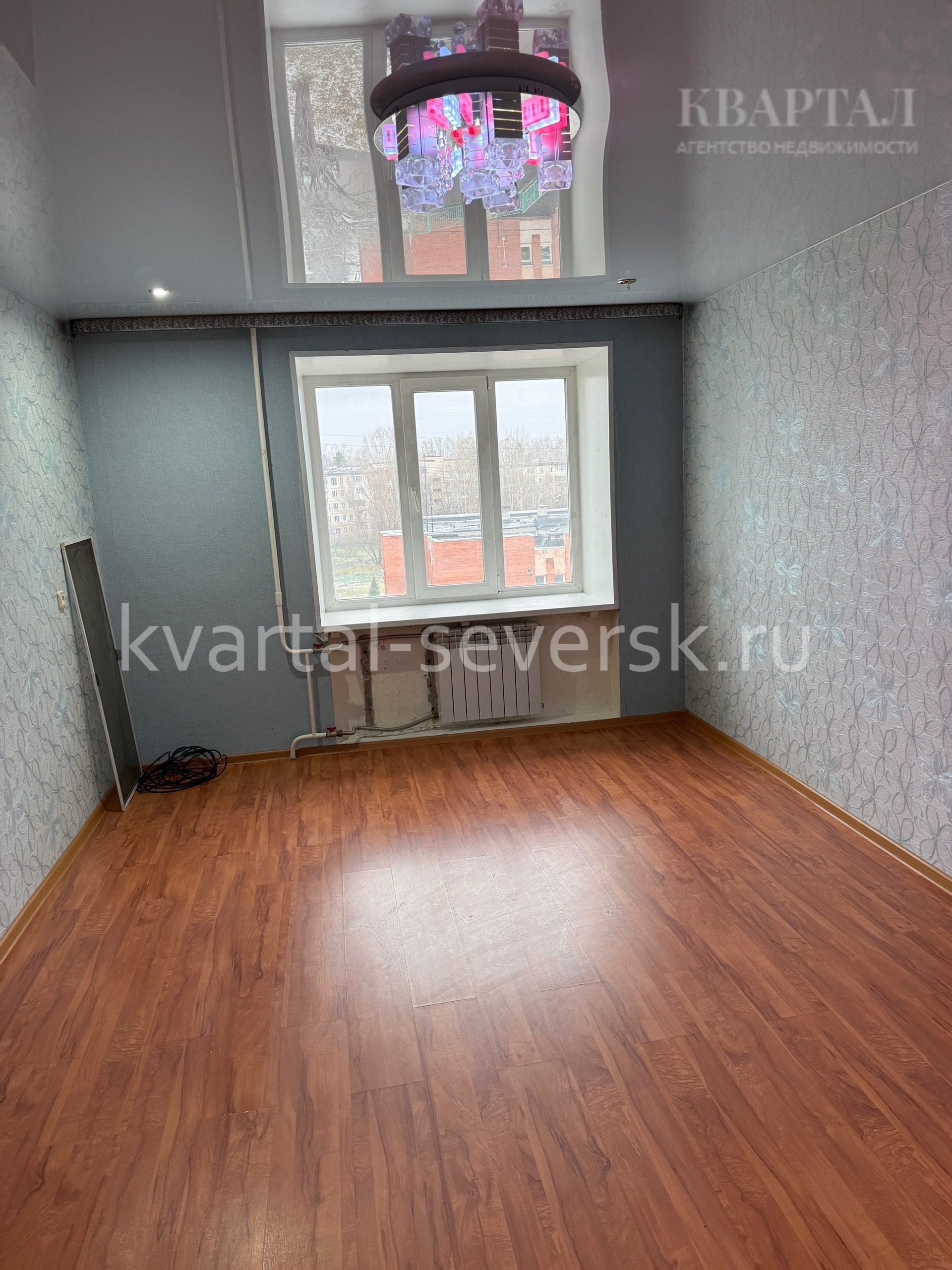 Продажа 3 к. квартира в г. Северске на ул. Горького, 30 — 60,5 м², 5/5 эт.