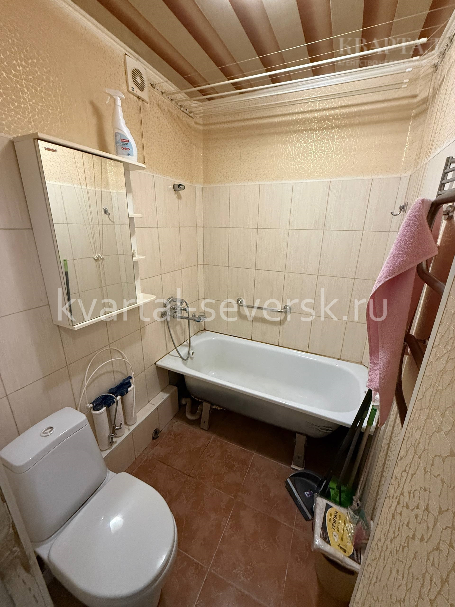 Продажа 2 к. квартиры в г. Северске на ул. Крупской, д. 6 — 44.4 м², 3/5 эт.