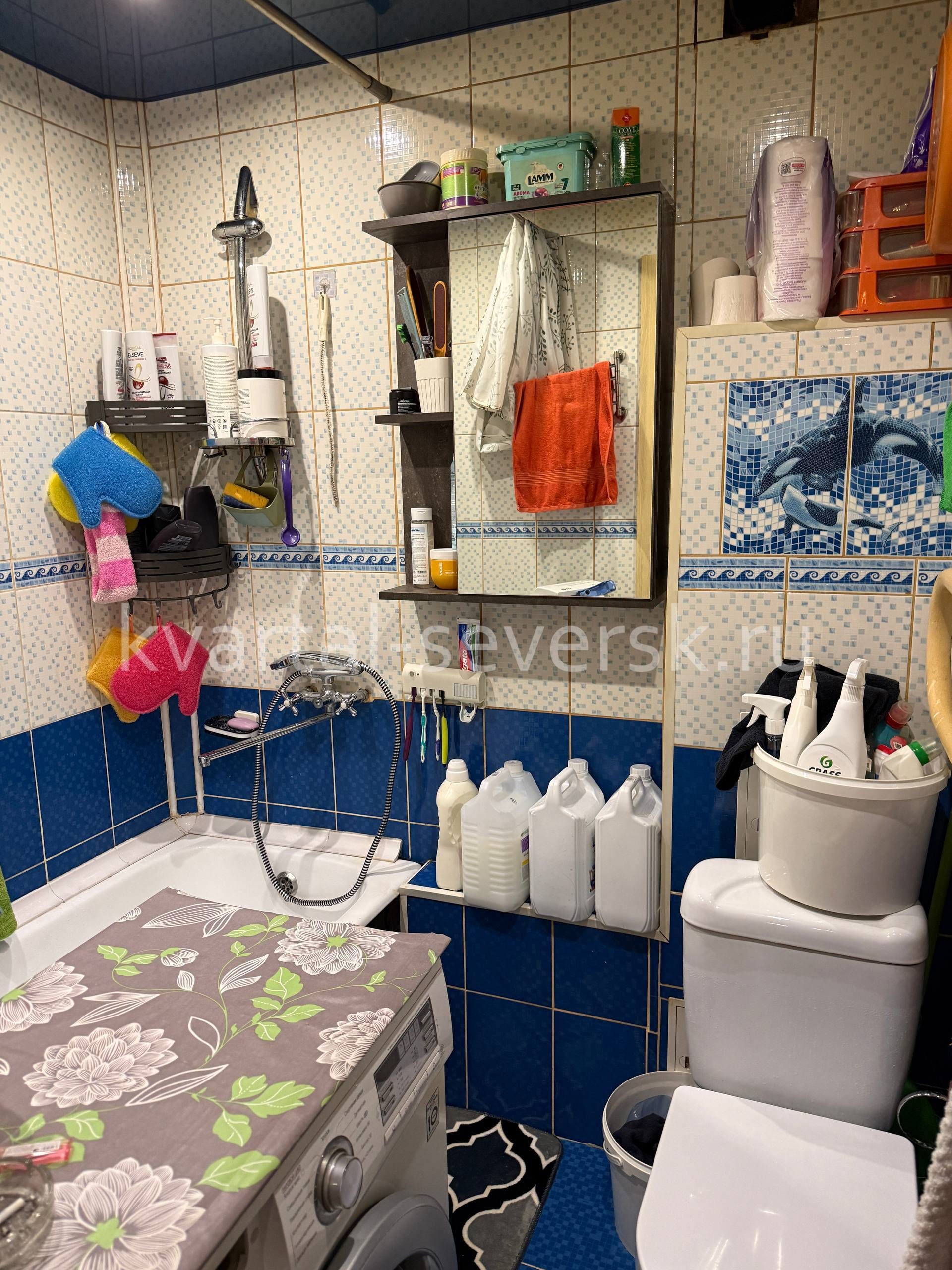Продажа 3 к. квартиры в г. Северске на ул. Крупской, д. 8 — 54 м², 1/5 эт.