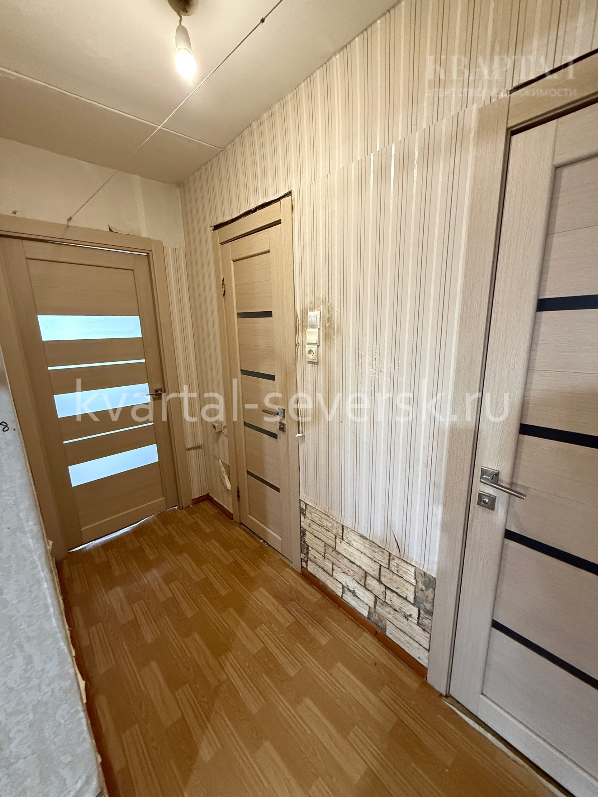 Продажа 3 к. квартира в г. Северске на ул. Горького, 30 — 60,5 м², 5/5 эт.