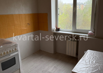 Продажа 2 к. квартиры в г. Северске на ул. Крупской, д. 6 — 44.4 м², 3/5 эт.