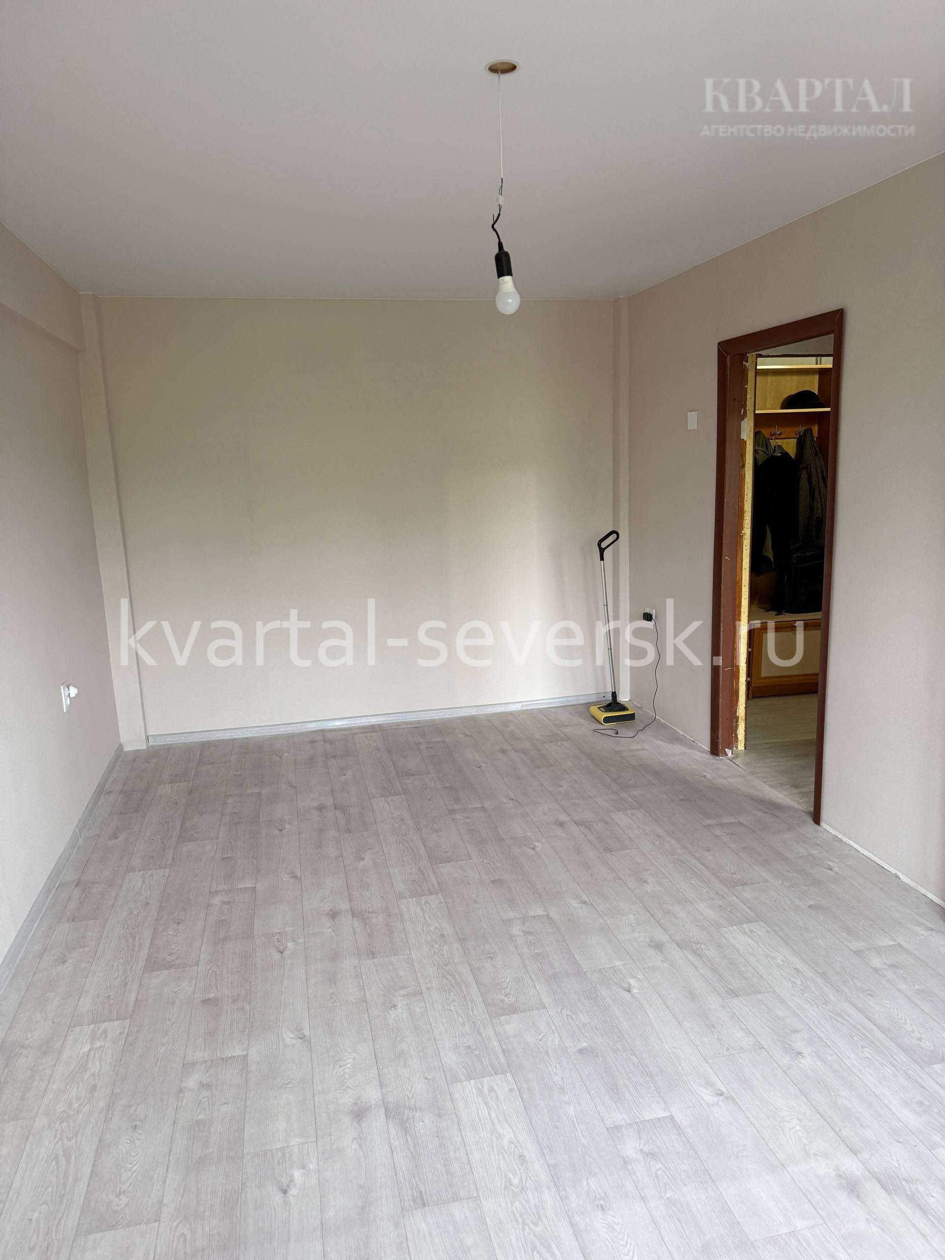 Продажа 2 к. квартиры в г. Северске на ул. Крупской, д. 6 — 44.4 м², 3/5 эт.