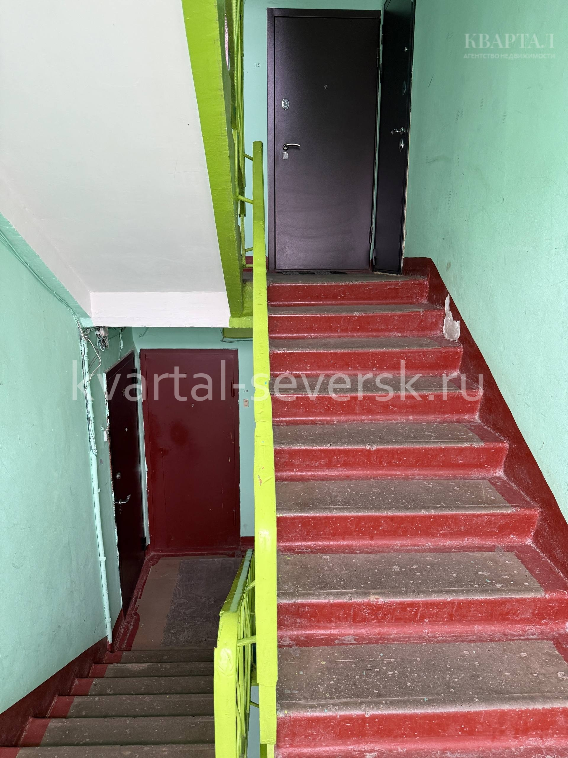 2 к. квартира в г. Северске на ул. Калинина, д. 97 —  41.9 м², 5/5 эт.
